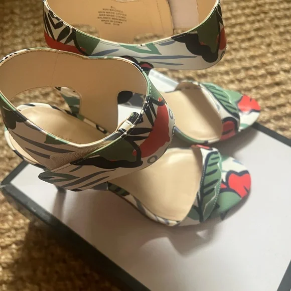 Nine West heels - Picture 3 of 5